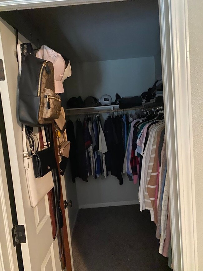 Photo - 3bed 2.5 bath Twinhome SORRY NO PETS!!