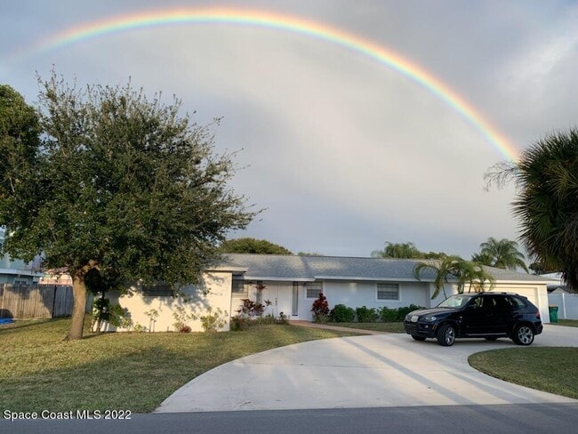 Photo - 9 W Point Dr