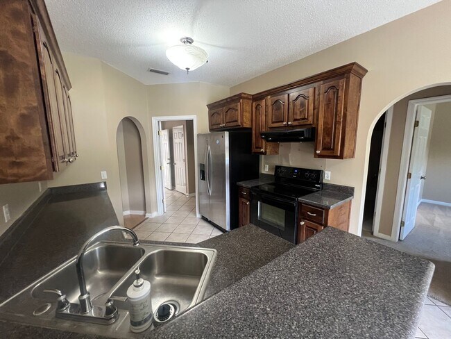 Photo - 116 Autumn Way