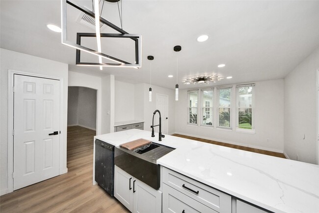 Photo - 15719 Baytree Dr