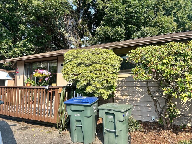 1126-1128 22nd St.