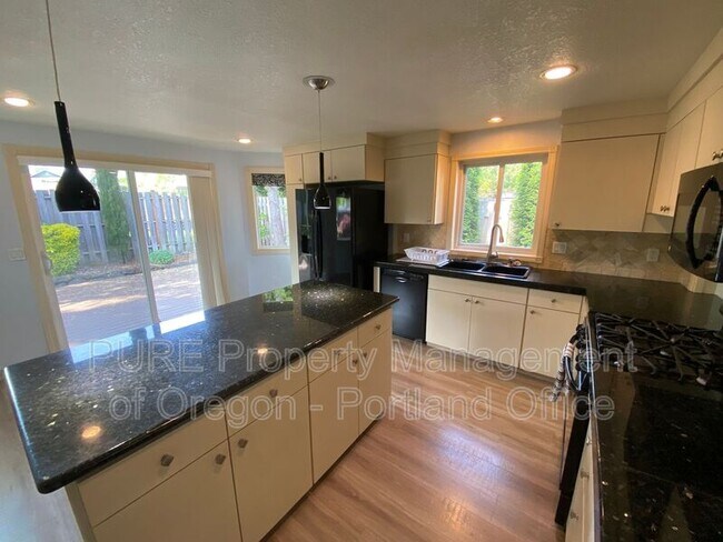 Photo - 15779 SW 87th Ave