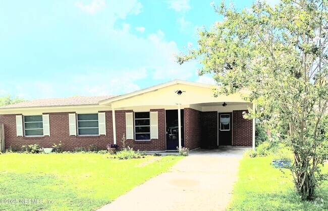 Building Photo - 7416 Leroy Dr Rental