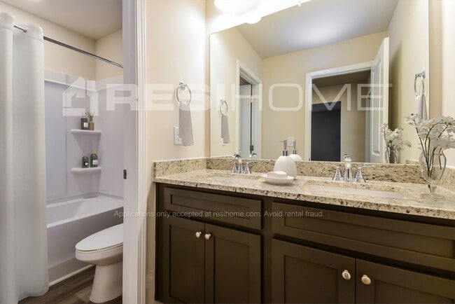 Photo - 32 Tilbury Pointe