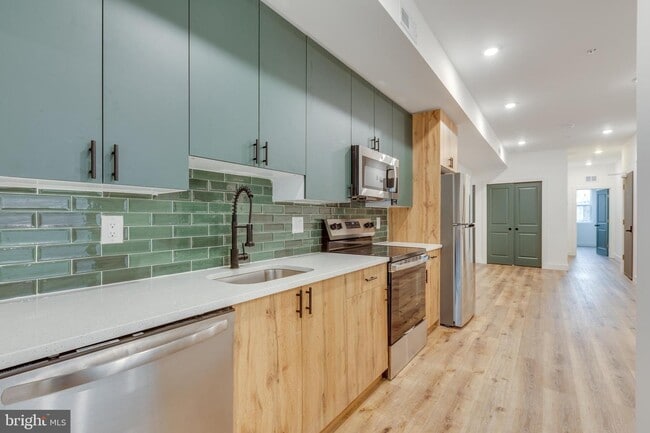 Building Photo - 2617 N 11th St Rental