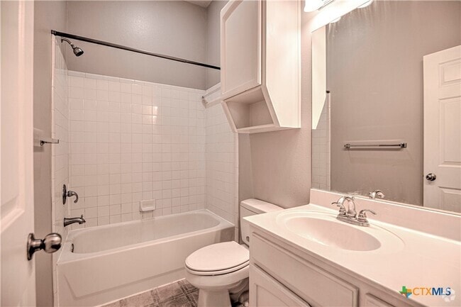 Building Photo - 2603 Blue Meadow Dr Rental