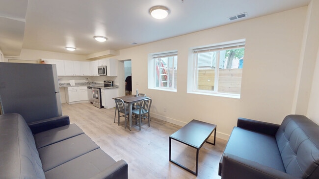 Unidad 1 - 1104 Packard St