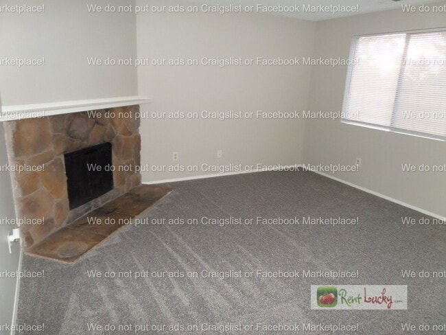 Photo - Freshly Updated 3-Bedroom Duplex w/Attached Garage in Great Federal Way Location!!