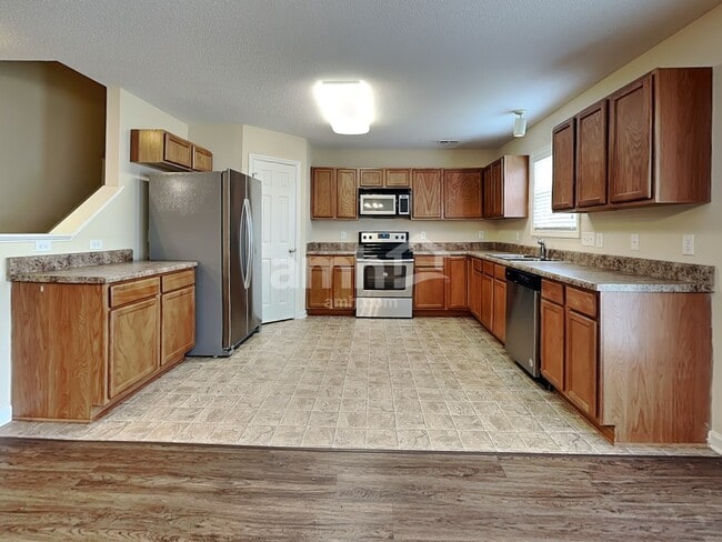 Photo - 1308 Silver Dr