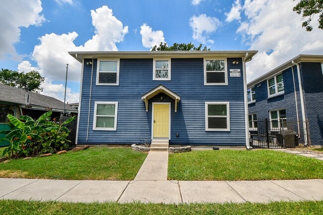 Building Photo - 1009 Enid St Unit 1 Rental