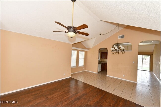 Photo - 7737 Plaza Azul Rd