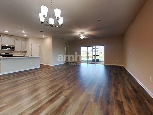 101 Hemlock Pt