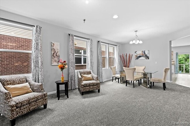 Photo - 49645 Hartwick Dr