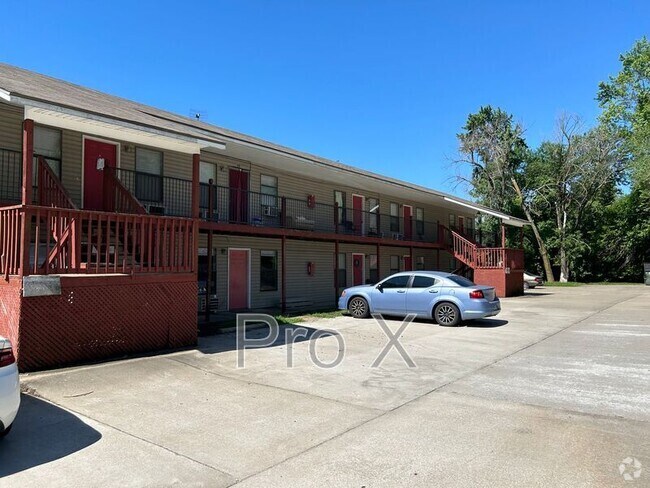 Building Photo - 1706 S Powell St Unit #101 Rental