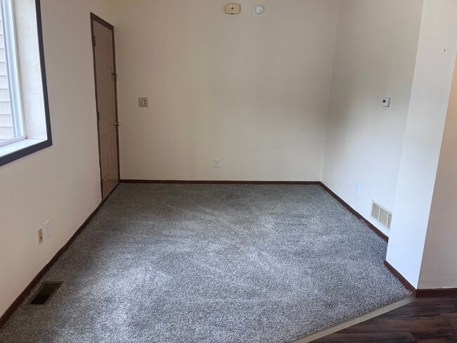Photo - 116 N Broad St Unidad #2