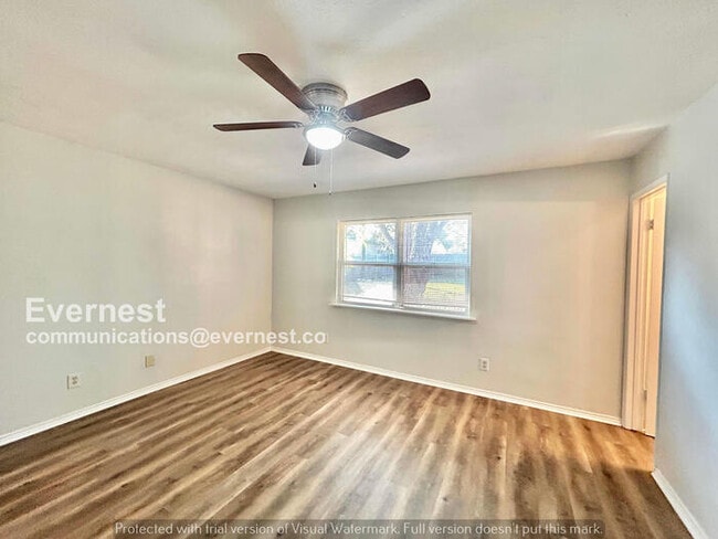 Photo - 6421 Wakefield Rd