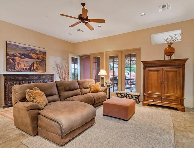 Living room - 7387 E Quien Sabe Way Townhome