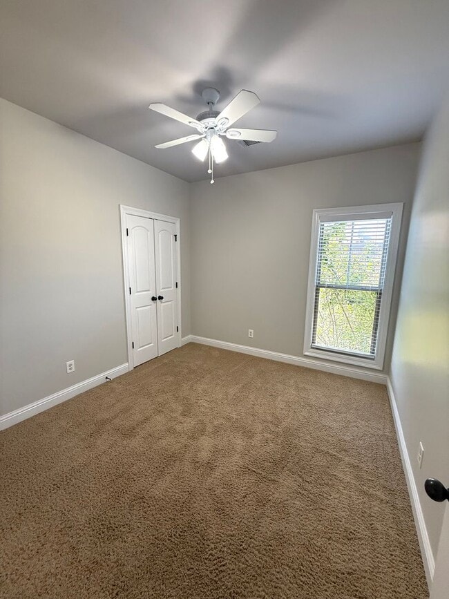 Photo - ** 4 bed 2 bath located in Wetumpka ** Cal...