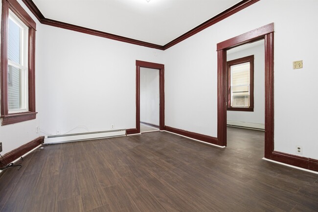 Photo - 35 W 52nd St Unit 1