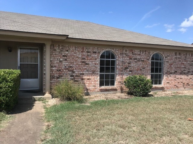 Photo - 1107 N Nolan River Rd House