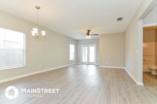 Photo - 1711 31st Ave E