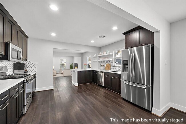 Photo - 1511 Mcneil St