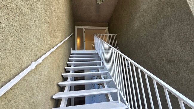 Building Photo - 1831 Parnell Ave Unit 5 Rental