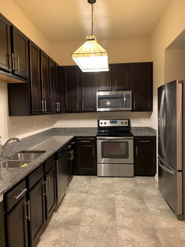 Building Photo - 200 Larkin Place Unit 102