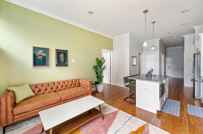 1243 W Madison St Unit SI ID1026687P