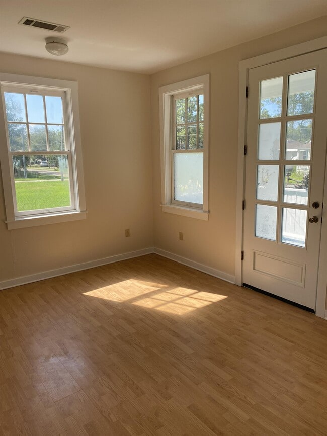 Photo - 8183 W Grenada St