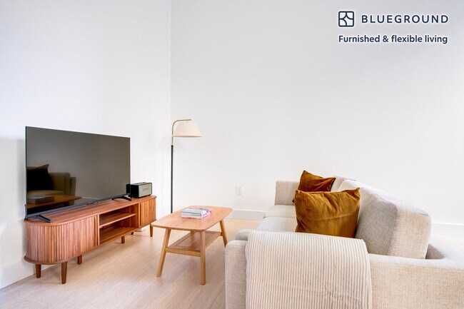 30 Morningside Dr Unit SI FL2-ID2097