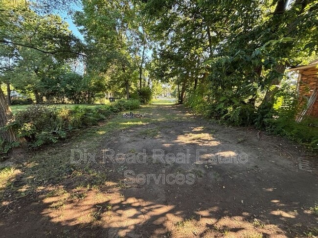 Photo - 609 Eighteenth Avenue