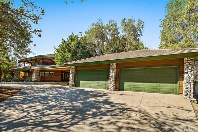 Photo - 177 S Peralta Hills Dr