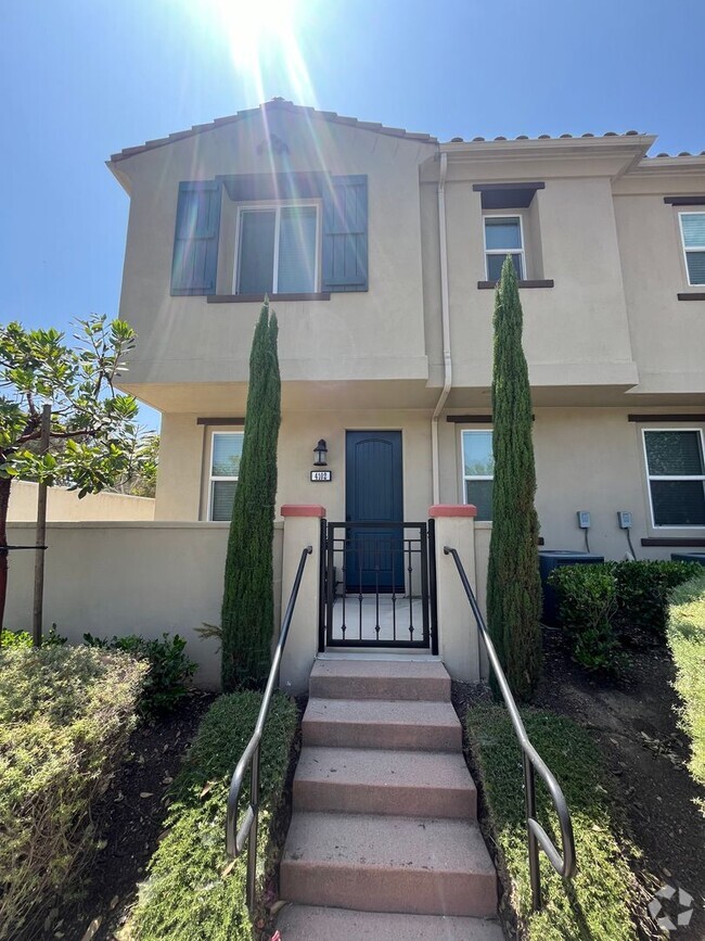 Building Photo - 4102 Calle Arbol Rental