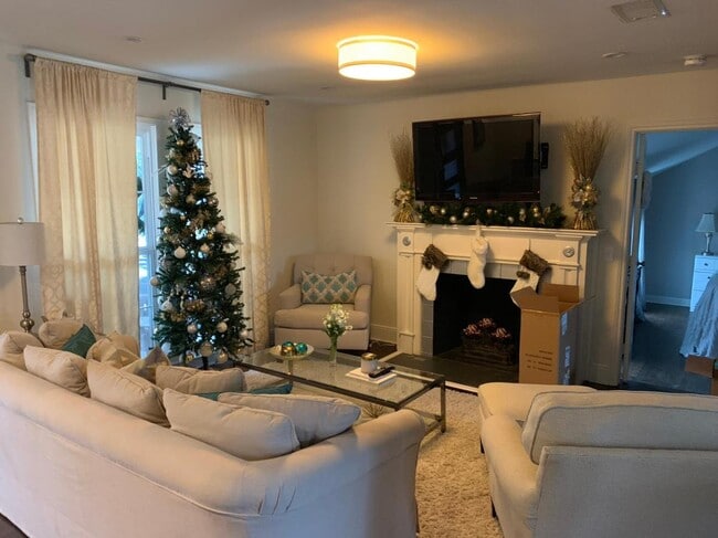 Photo - 5027 Wenonah Dr