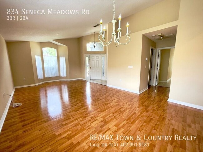 Photo - 834 Seneca Meadows Rd