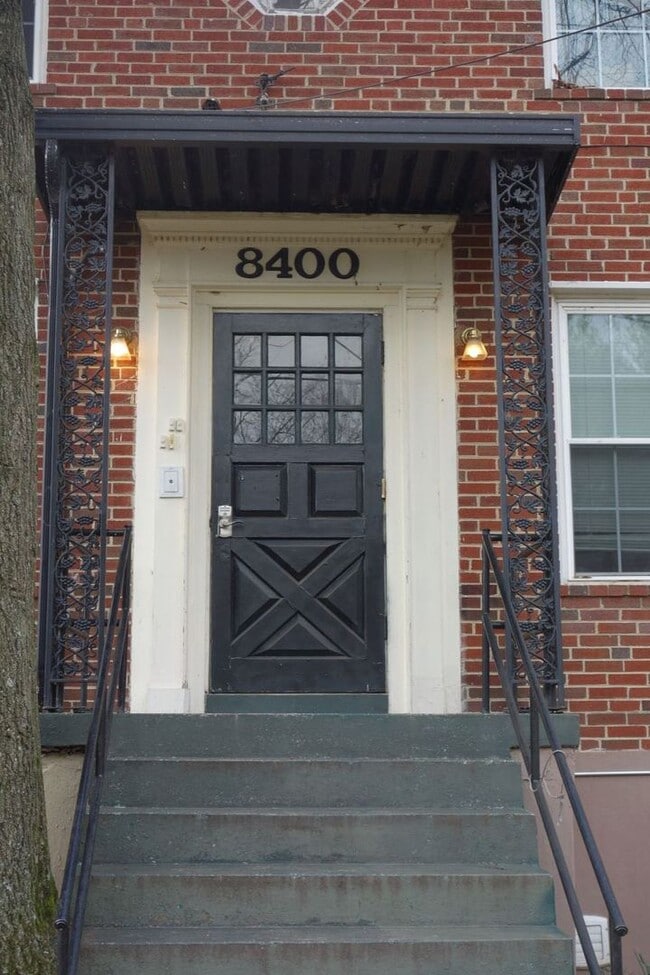 Photo - 8400 Greenwood Ave Unit 3