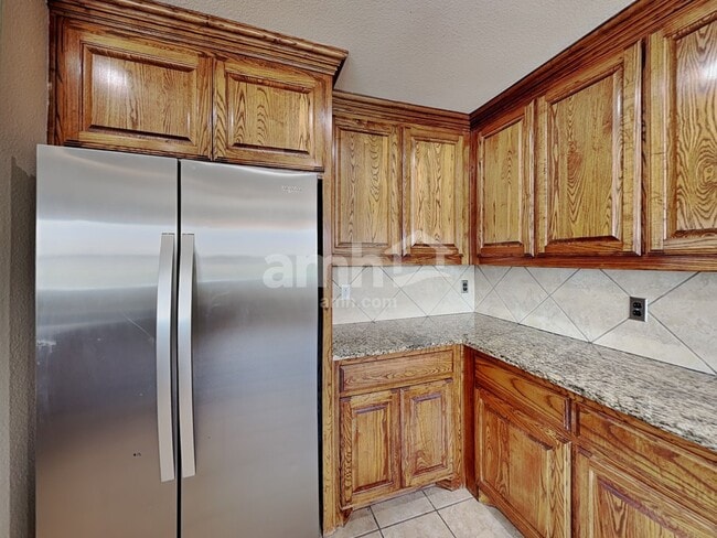 Photo - 1827 Leann Ln