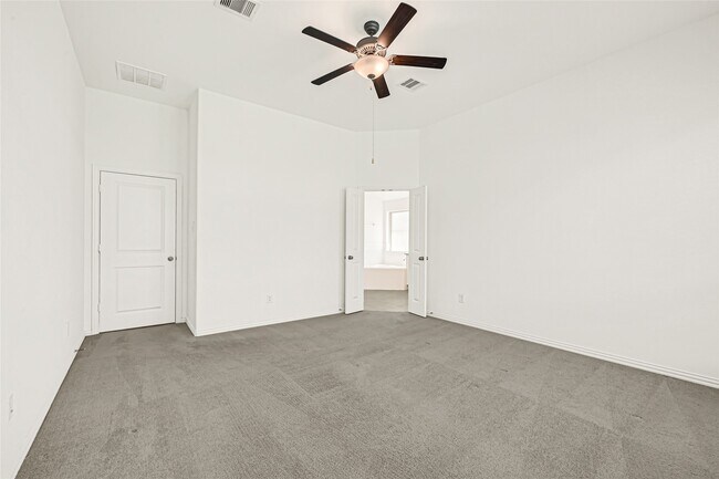 Photo - 31422 Vineyard Creek Dr