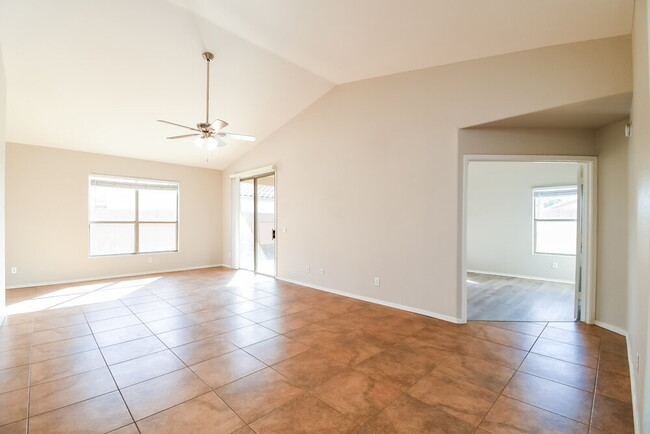 Photo - 9909 E Onza Ave