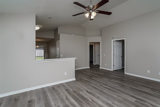 Photo - 14943 Deer Meadow Dr