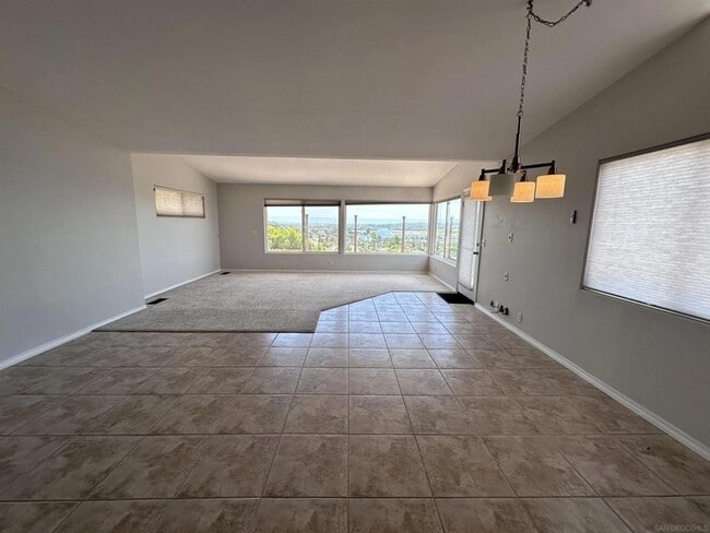 Photo - 3539 Mt Laurence Dr