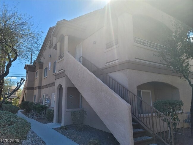 Building Photo - 5750 E Hacienda Ave Unit 117 Rental