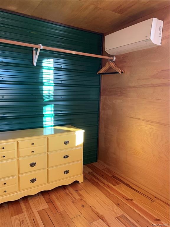 Photo - 224 Tuthill Rd