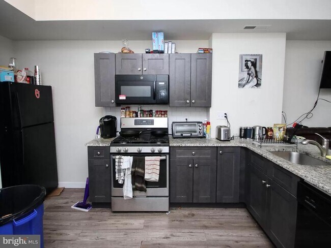 Photo - 1515 N Bouvier St