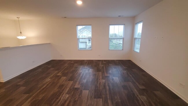 Photo - 192 Goldenrod Dr