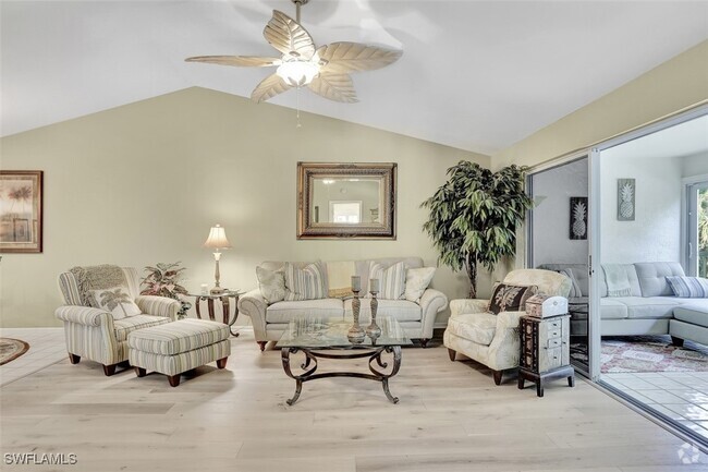 Building Photo - 5899 Chanteclair Dr Unit 226 Rental