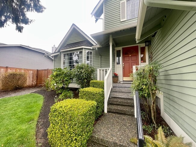 Photo - 4 bedroom, 2.5 Bath House in Mukilteo, $3995 per month