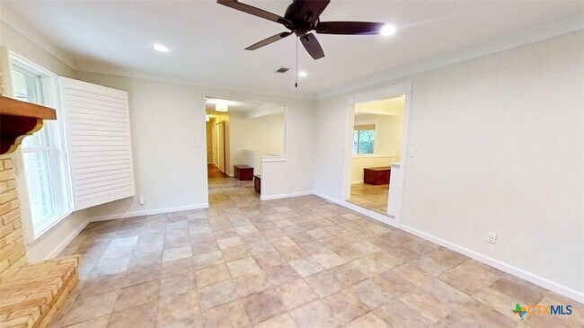 805 Timber Dr