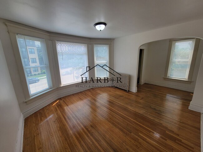 Photo - 711 1st Dr NW Unit B
